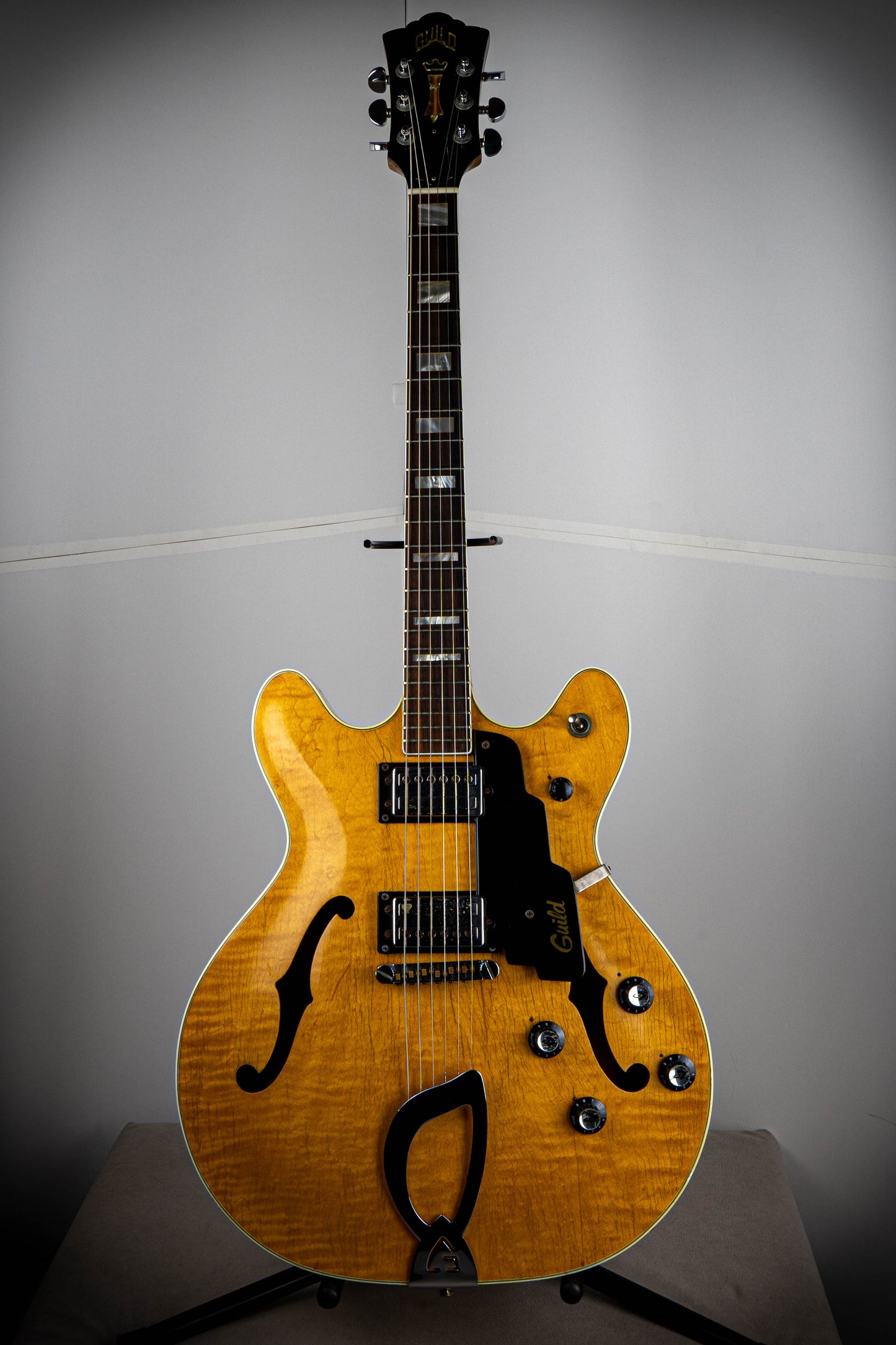Guild Starfire IV 1973 Blonde