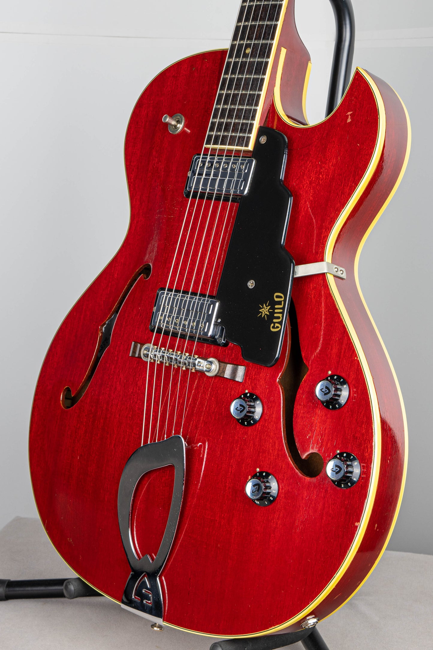 Guild Starfire ii 1965 Cherry
