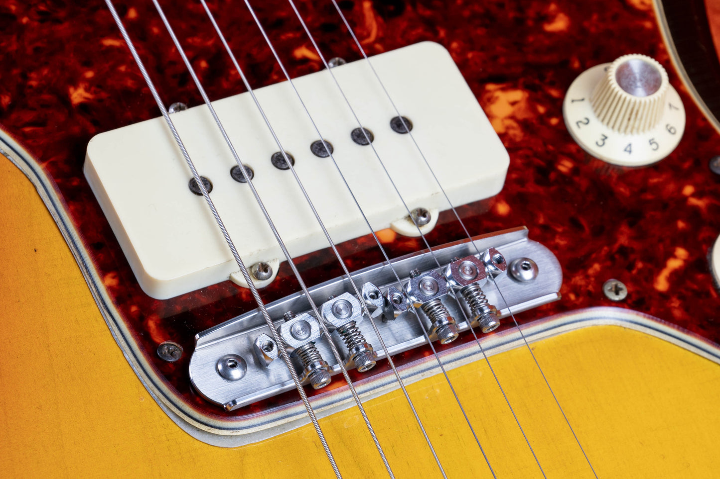 Fender Jazzmaster 1965 sunburst ~>Clay dots<~ (all original!) perfect setup w/Gilded treatment!!~~