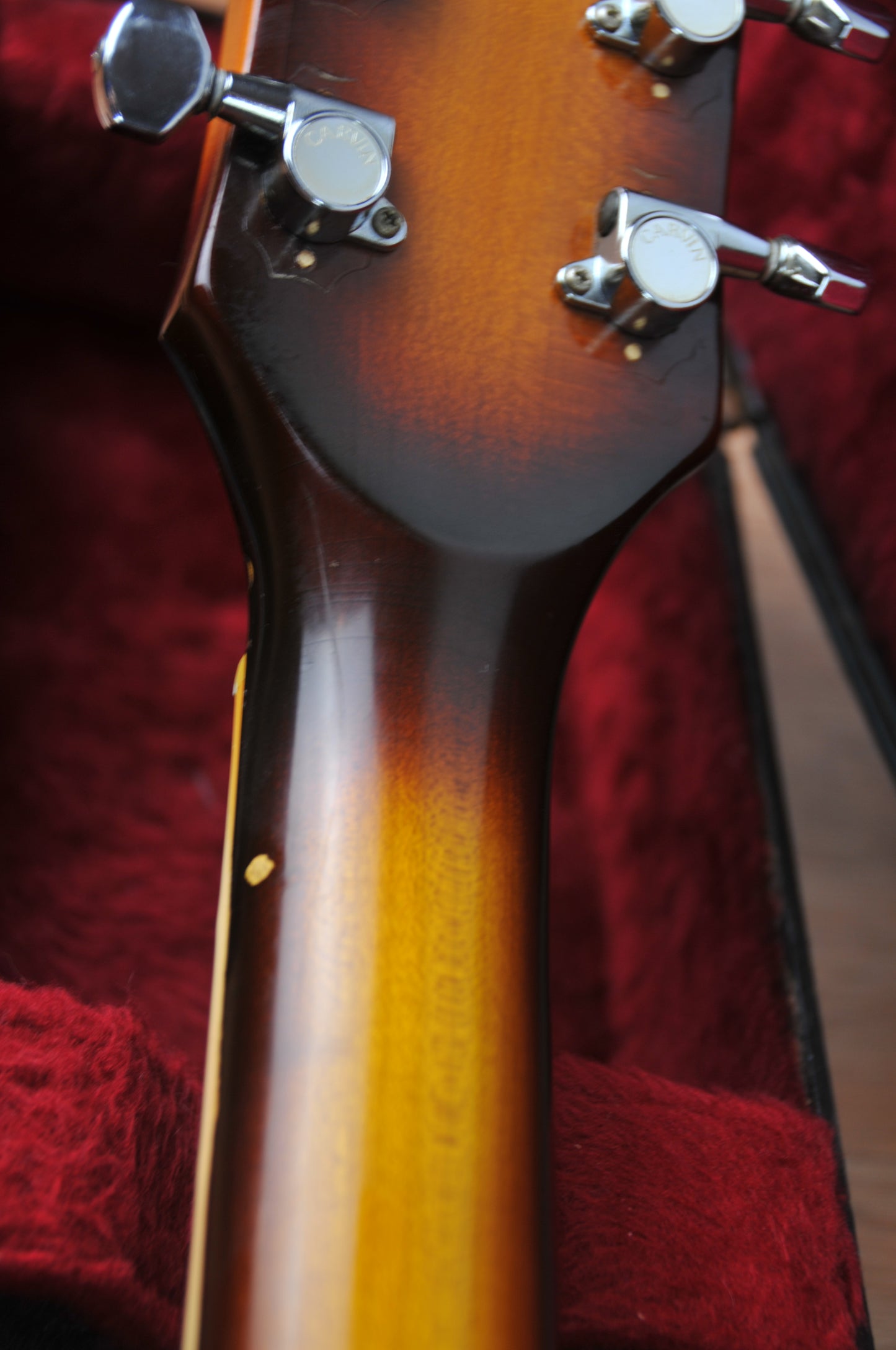 Gibson Les Paul Standard Tobacco Sunburst 1979 (replaced tuners)
