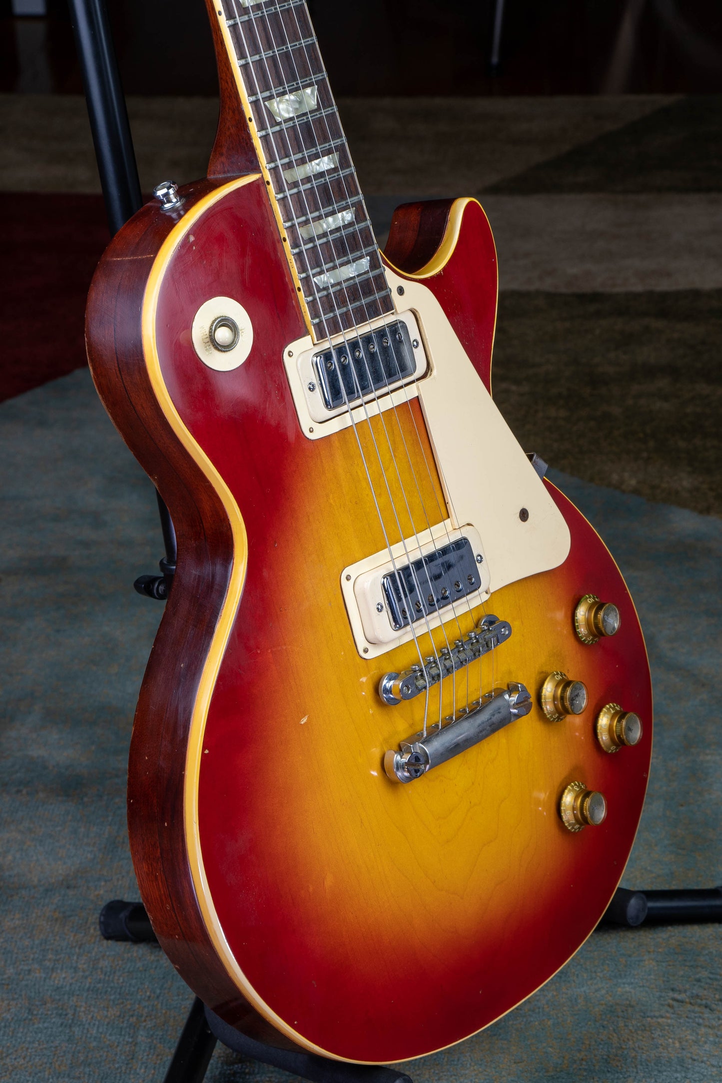 Gibson Les Paul Deluxe 1972 Cherry Sunburst