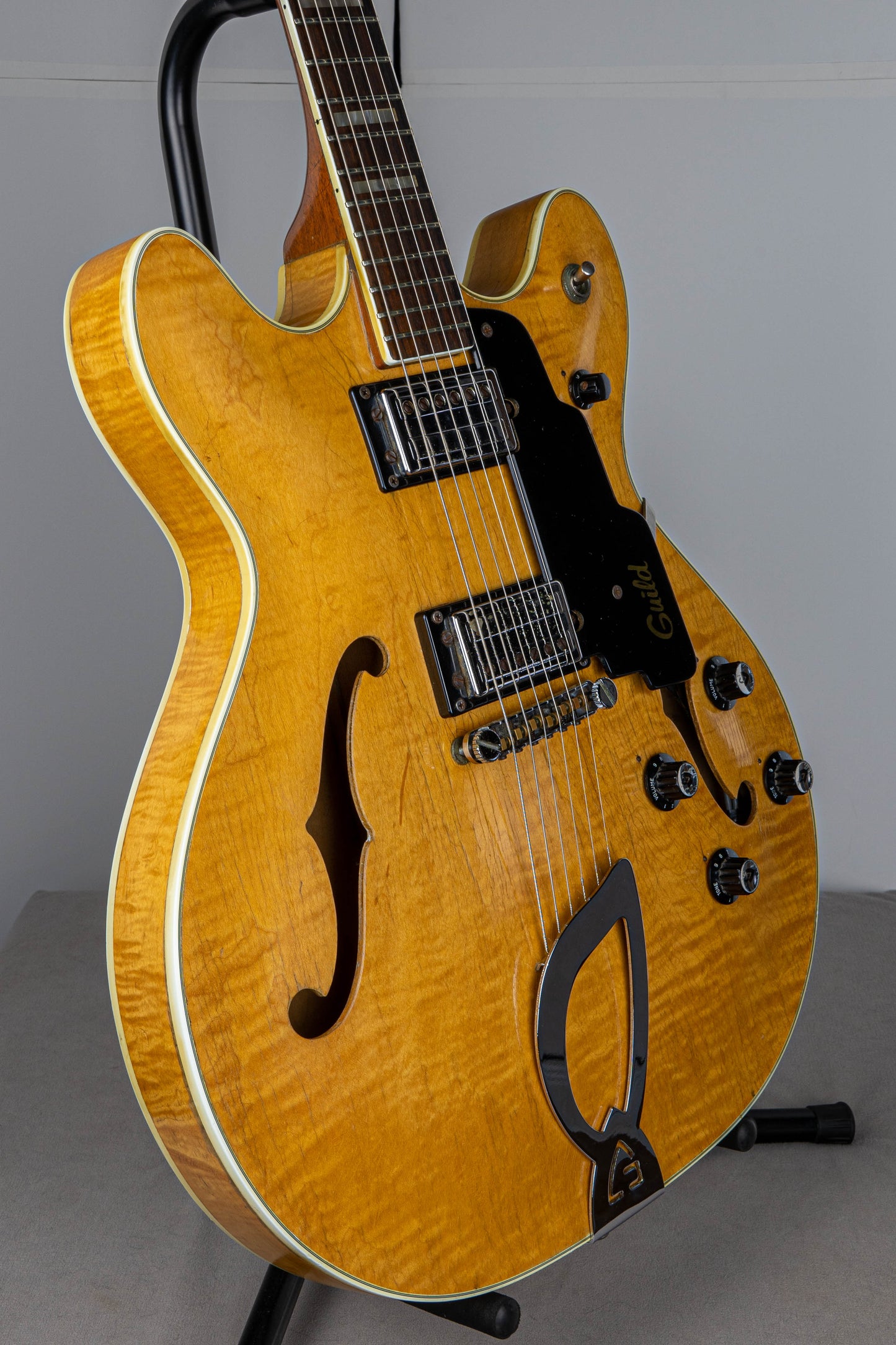 Guild Starfire IV 1973 Blonde