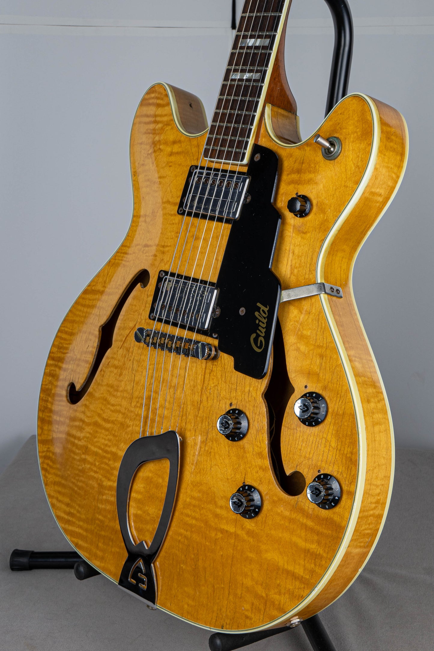 Guild Starfire IV 1973 Blonde