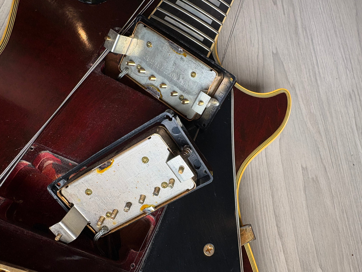 Gibson les Paul custom 1976 wine red