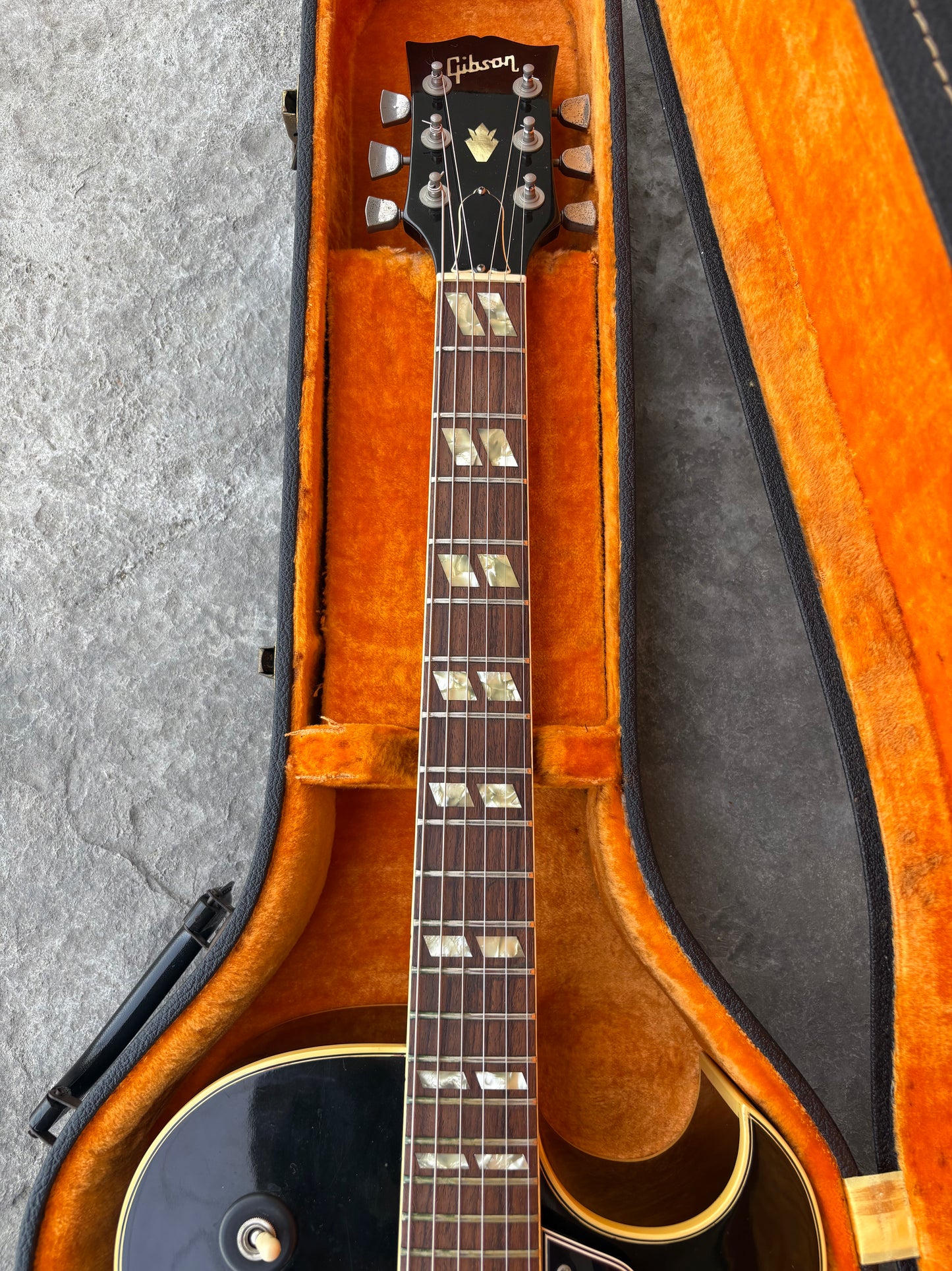 Gibson ES-175D 1980 Sunburst (All original w/OHSC)