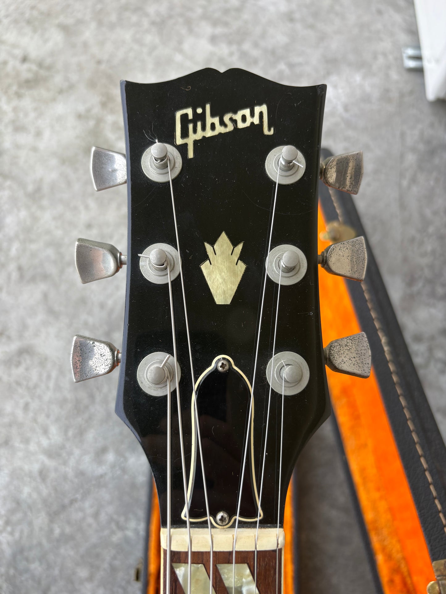 Gibson ES-175D 1980 Sunburst (All original w/OHSC)