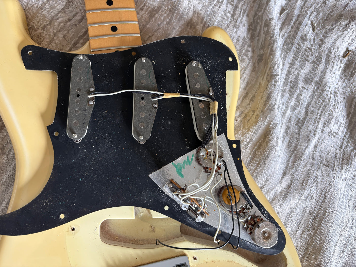 Fender Stratocaster Hardtail 1976 Olympic White (All original W/OHSC except Knobs)