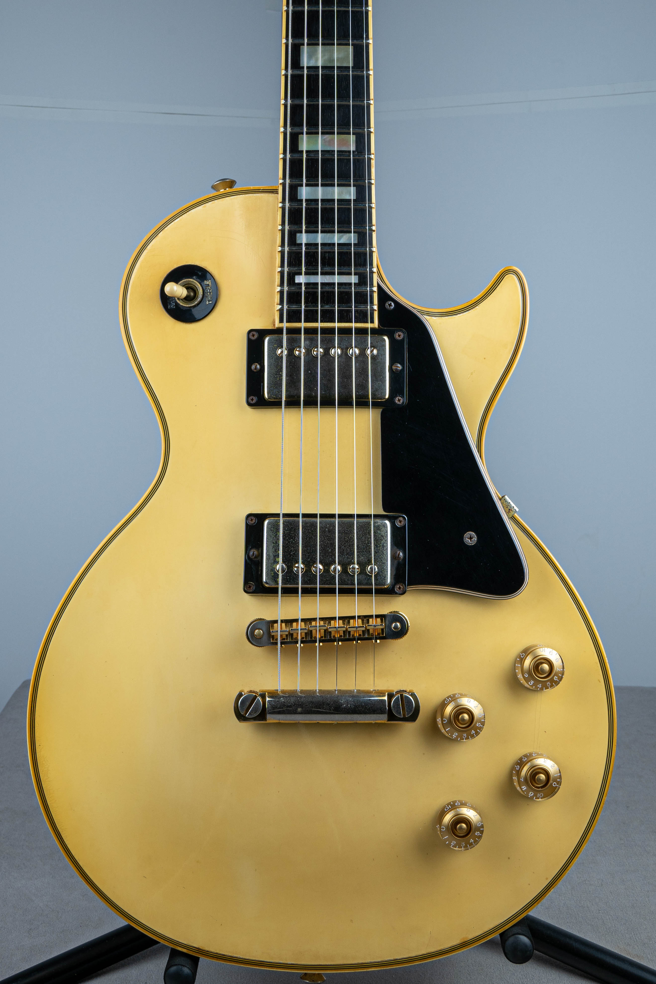 コット型Gibson Les Paul Custom Alpine White 1998 ギブソン レスポール カスタム ホワイト エボニー指板 フレット交換あり 良品中古 希少 ギブソン