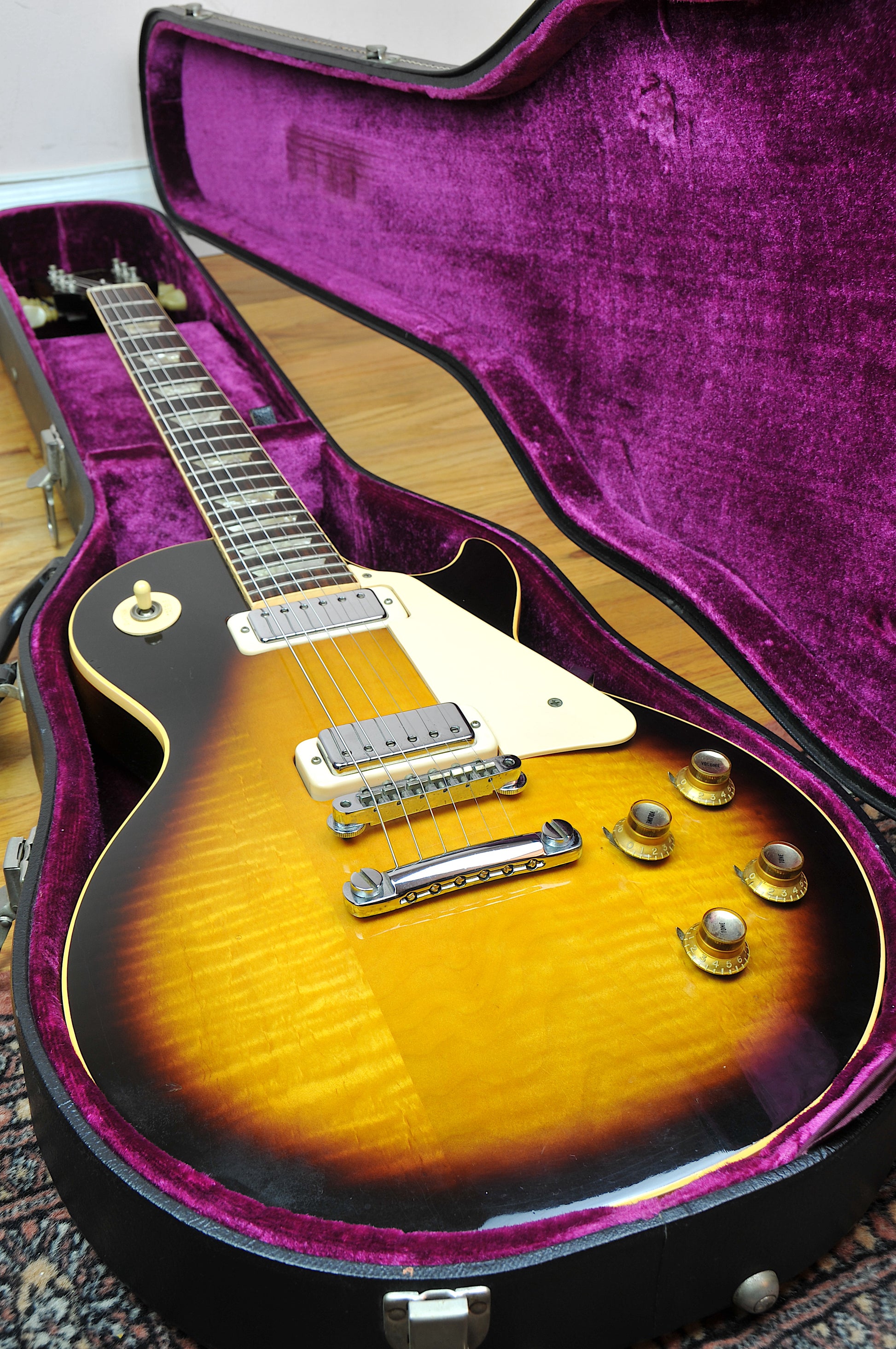 1974 gibson les paul standard tobacco burst Gibson Les Paul Deluxe Tobacco Burst 1974 – Gilded Guitars 1974 gibson les paul standard tobacco burst Gibson Les Paul Deluxe Tobacco Burst 1974 – Gilded Guitars