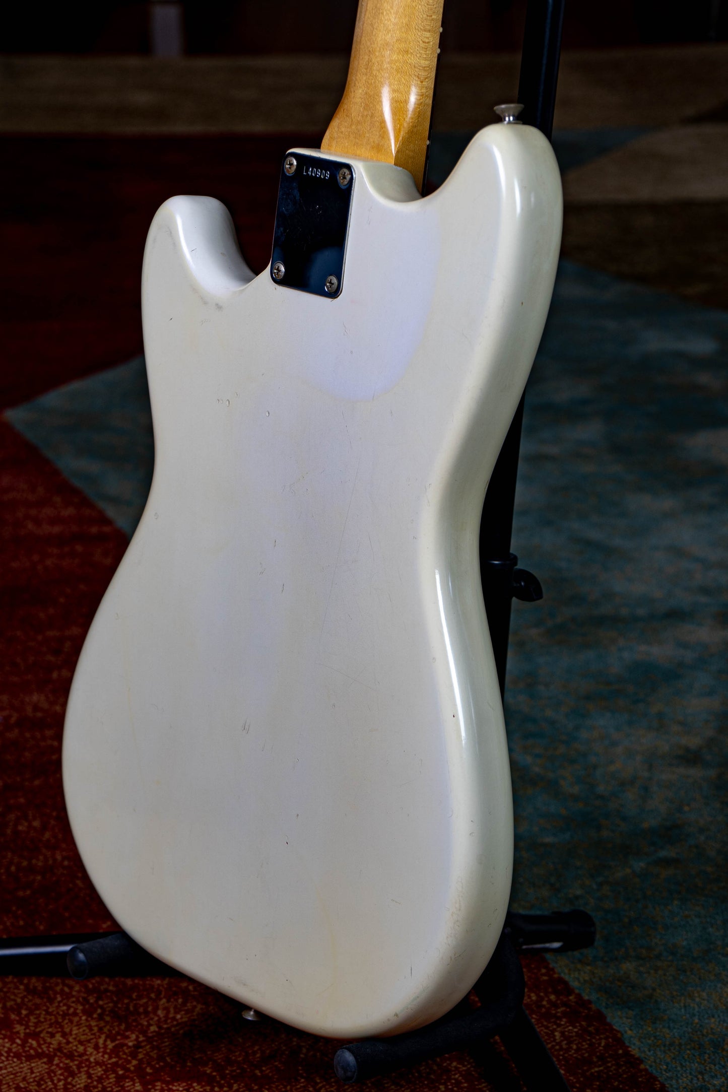 Fender Musicmaster 1964 Olympic White