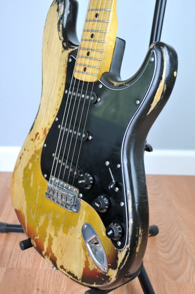 Fender Stratocaster 1979 Sunburst (All original! soft V shape neck)
